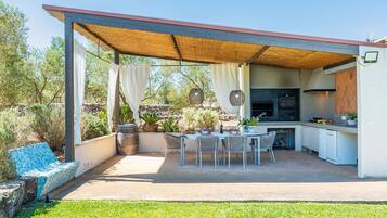 Restauration extérieure