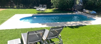 Villa 'La Cayetana Sancti Petri' with private pool, private terrace and air conditioning