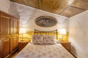 6 Schlafzimmer, Bügeleisen/Bügelbrett, kostenloses WLAN, Bettwäsche