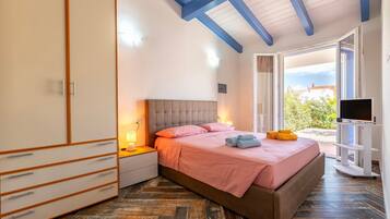 2 habitaciones, tabla de planchar con plancha y wifi gratis