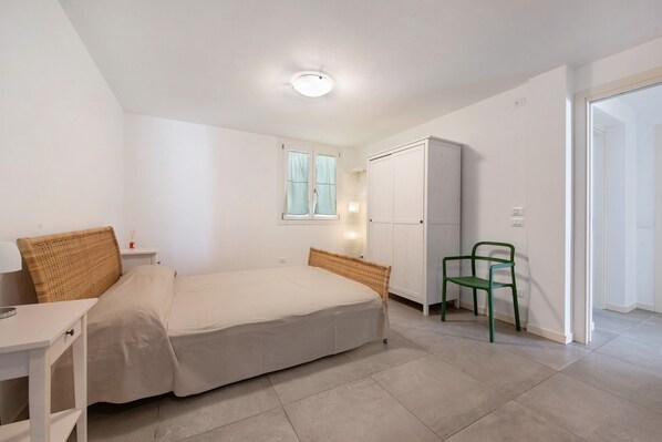 3 habitaciones, wifi gratis y ropa de cama 