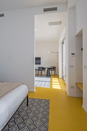1 quarto, Wi-Fi de cortesia, roupa de cama