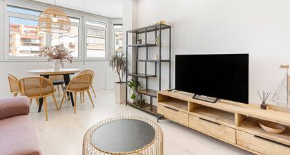 Appartement « Plazamar » avec piscine partagée, Wi-Fi et climatisation