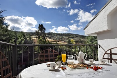 Villa 'Del Monte Casa Rural' with Mountain View, Wi-Fi and Air Conditioning