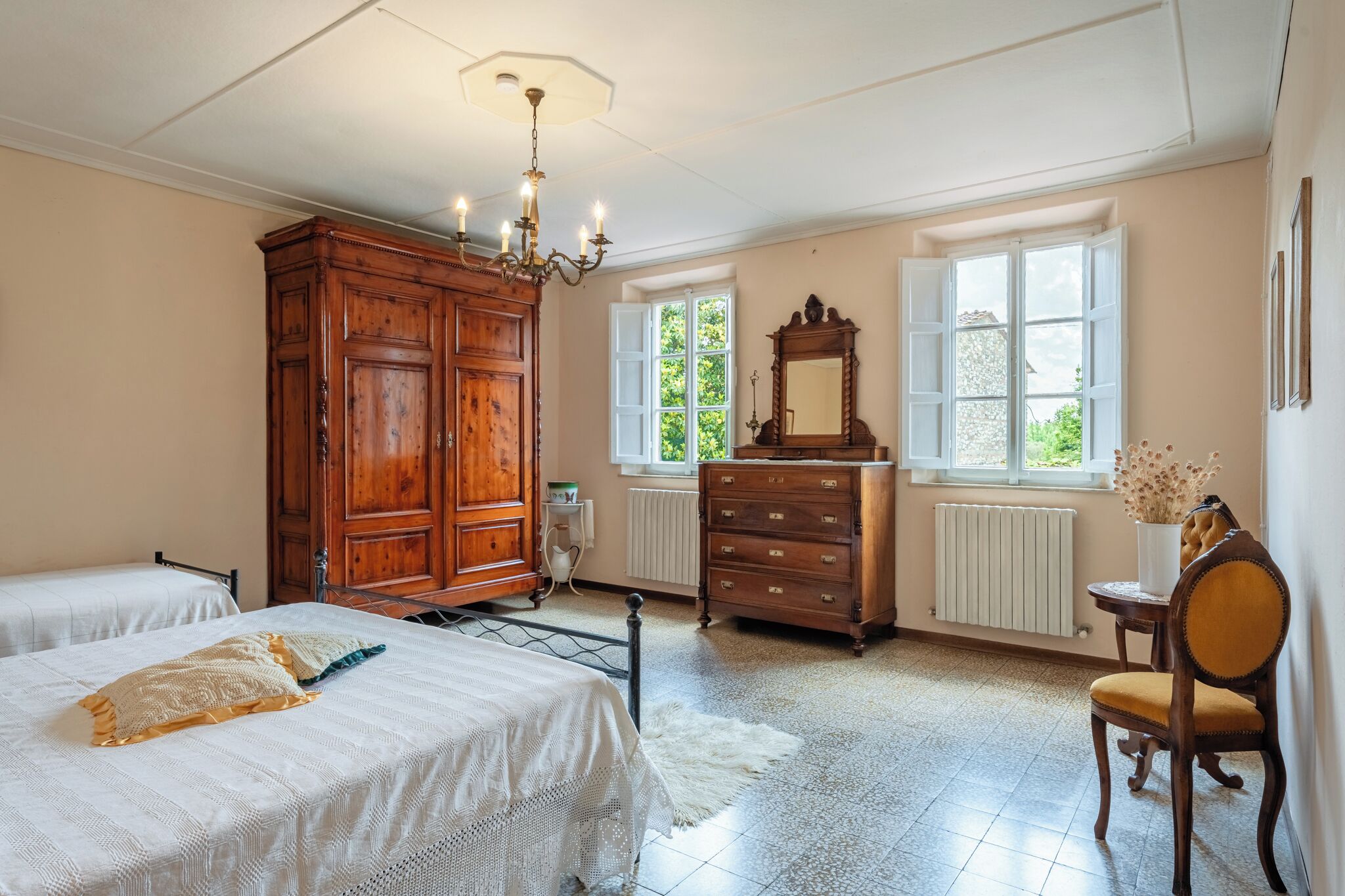 6 chambres, fer et planche à repasser, Wi-Fi gratuit, draps fournis