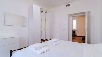 2 chambres, fer et planche Ă repasser, Wi-Fi, draps fournis