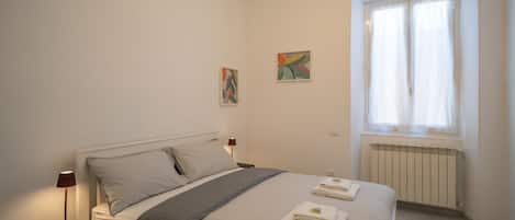 3 chambres, fer et planche Ă repasser, Wi-Fi, draps fournis