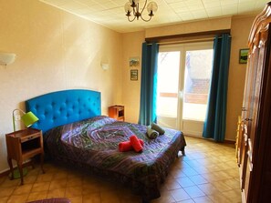 3 bedrooms, Internet, bed sheets