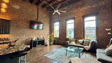 Smart TV, video games, books, stereo