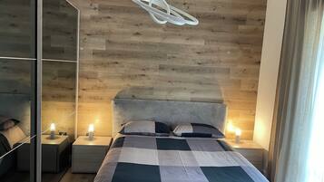 2 chambres, fer et planche Ă  repasser, Wi-Fi, draps fournis