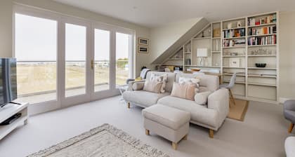 6-bedroom House with outstanding Sea and St Andrews Views