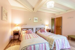 1 sovrum, gratis wi-fi och sängkläder