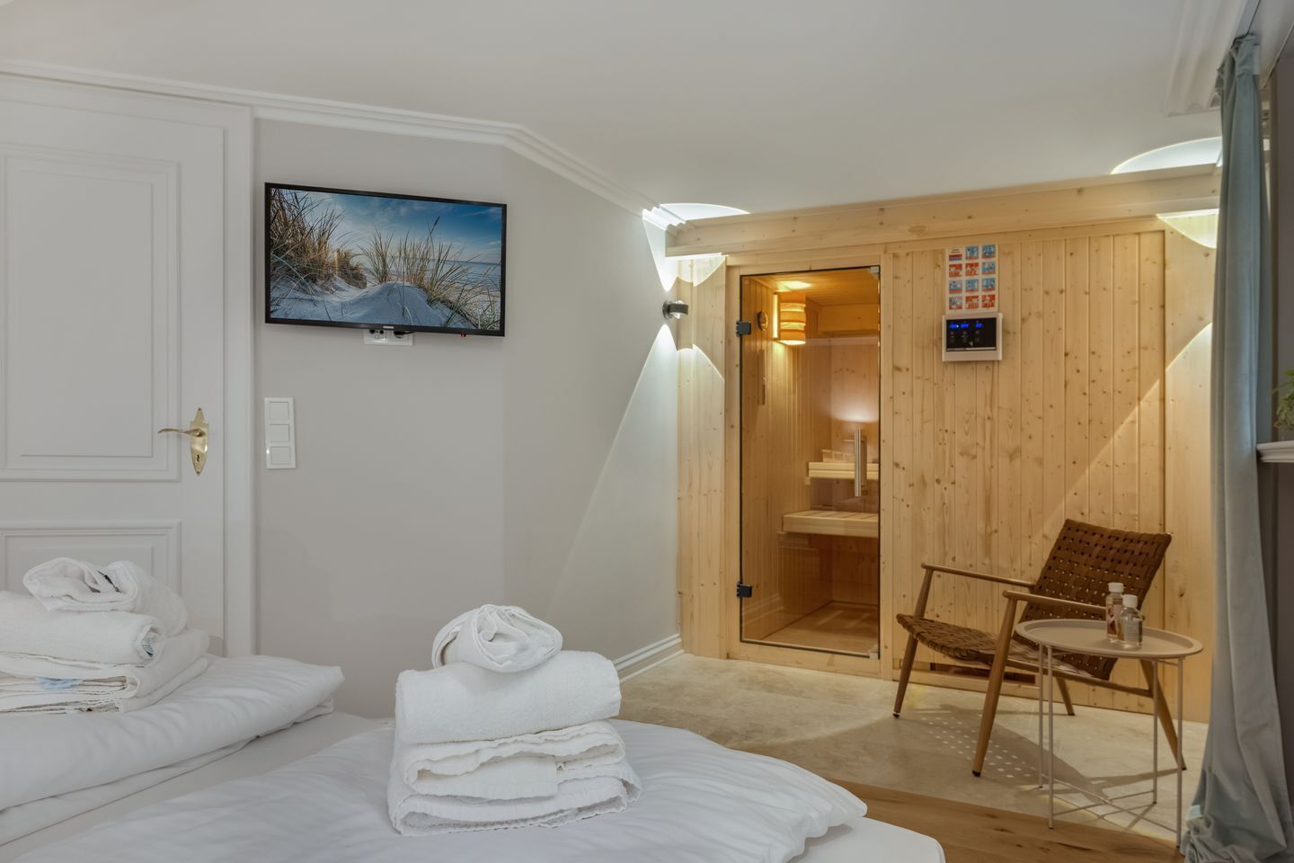 3 quartos, ferros/tábuas de passar roupa, Wi-Fi, roupa de cama