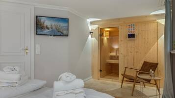 3 quartos, ferros/tábuas de passar roupa, Wi-Fi, roupa de cama