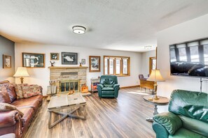 House (5 Bedrooms) | Front of property