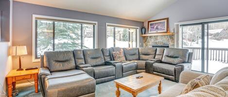 Apartment (2 Bedrooms) | Front of property