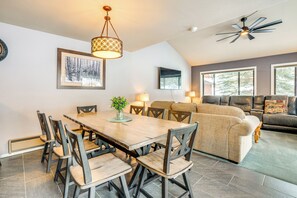 Apartment (2 Bedrooms) | Interior - Home w/ Mtn Views in Frisco: Near 3 Ski Resorts! (Frisco)