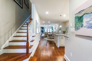 Apartment (4 Bedrooms) | Interior