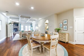 Apartment (4 Bedrooms) | Interior