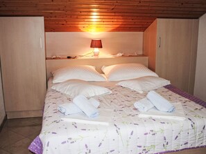1 Schlafzimmer, Bügeleisen/Bügelbrett, WLAN