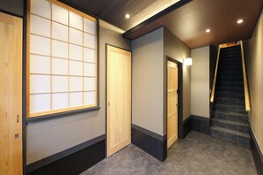 Reception - Ayanishiki Shimabara-Omon Residence (Kyoto)