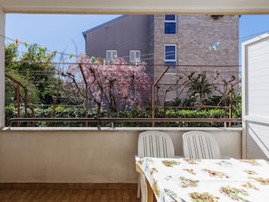 Outdoor dining - Apartment Zoki 1 by Interhome (Umag)