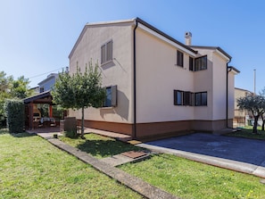 Exterior - Apartment Zoki 1 by Interhome (Umag)