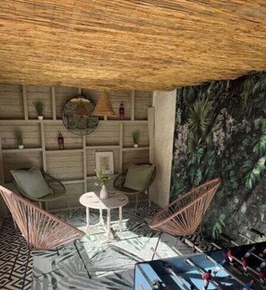 Games room - Isle 2-Bed Retreat- Sleeps 4, Garden & Games Room (Cowes)