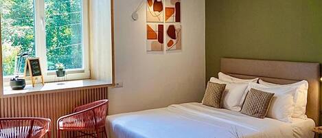 Strykejern/-brett, wi-fi og sengetøy