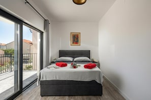 6 chambres, accès au Wi-Fi (inclus), literie fournie