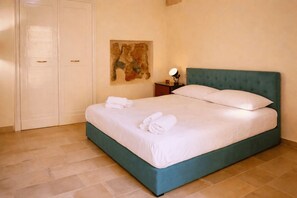 1 bedroom, WiFi, bed sheets, wheelchair access
