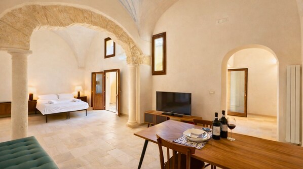 1 bedroom, WiFi, bed sheets, wheelchair access