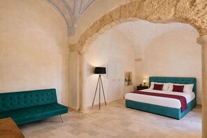 1 bedroom, WiFi, bed sheets, wheelchair access - Dimora Louise by Symphonya Rentals (Nardò)