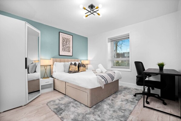 2 soveværelser, strygejern/strygebræt, weekendseng, gratis Wi-Fi