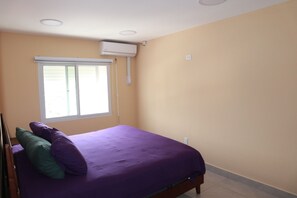 2 habitaciones, cuna de viaje y wifi gratis 