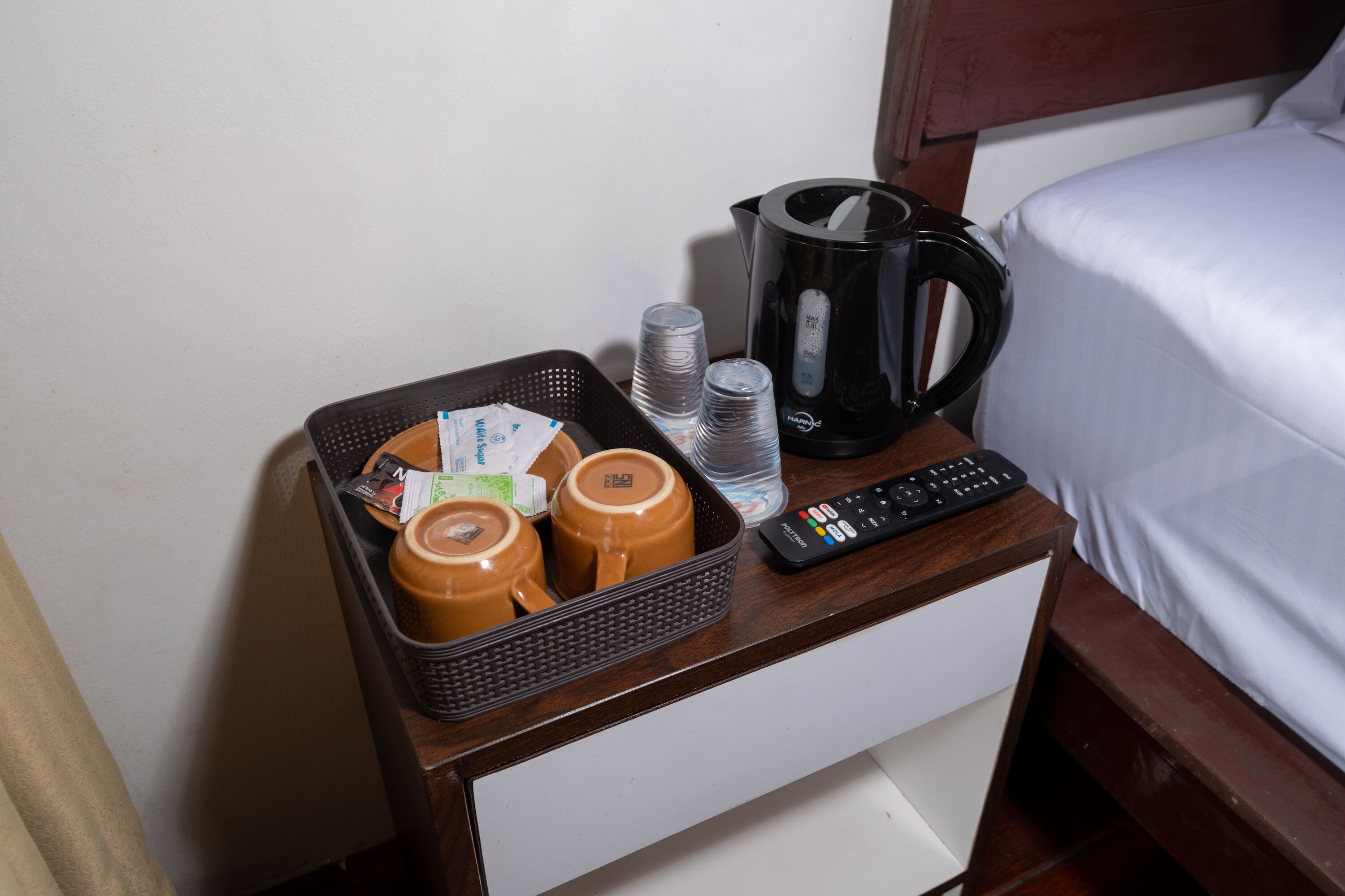 Deluxe Cabin, Lake View | 1 bedroom, desk, laptop workspace, WiFi (free)