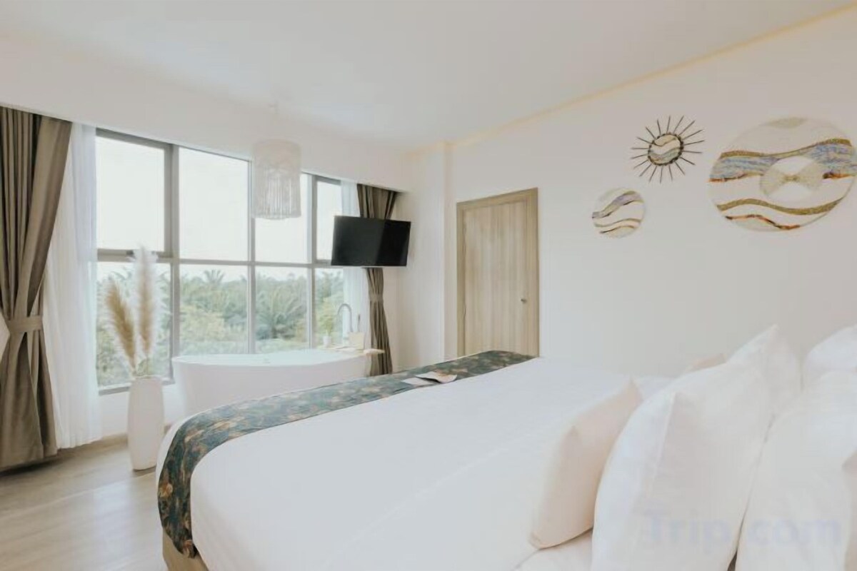 Premier Room With Bathtub