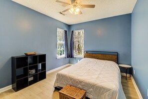 3 bedrooms, free WiFi, bed sheets