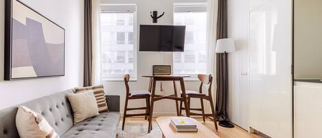 Fernseher, Stereoanlage