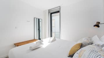 1 bedroom, iron/ironing board, internet, bed sheets