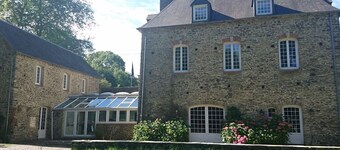 MOULIN DES RONDELLES. A 7-bedroom Historical Moulin in charming Cerisy-la-Forêt,