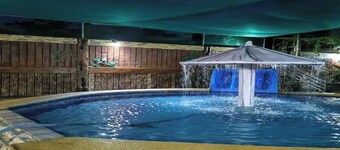 Serene Family Resort with Private Pool Pet Friendly Events and Vacations