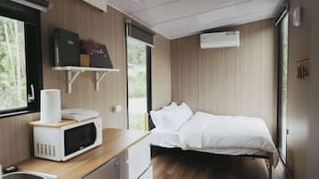 1 室のベッドルーム、WiFi、ベッドシーツ