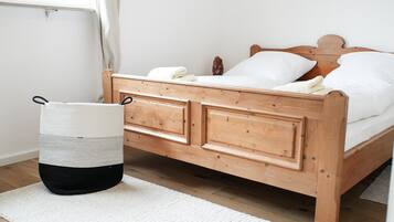 2 室のベッドルーム、WiFi (無料)、ベッドシーツ