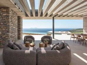 Outdoor dining - Keras Cliff House, Keras Cliff House | Sanctuary Above the Sea (Τοπική Κοινότητα Αγίας Γαλήνης)