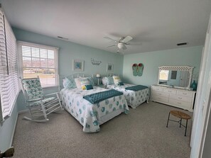 Iron/ironing board, WiFi, bed sheets - Bayille Shores Water View - 3 bedroom home close to beach! (Selbyville)