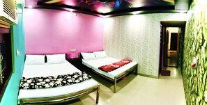 Quadruple Room | Free WiFi
