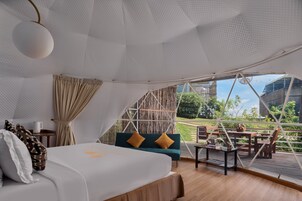 Deluxe Double Room Jungle View | Garden view