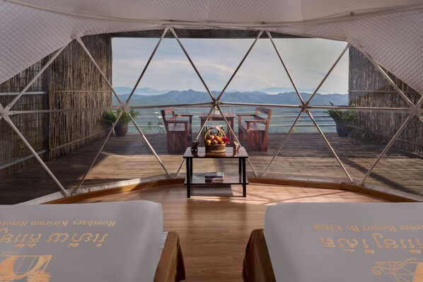 Deluxe Family Room Mountain View | Premium bedding, minibar, in-room safe, desk - Romhaey Kirirom Resort by EHM (Kampong Seila)