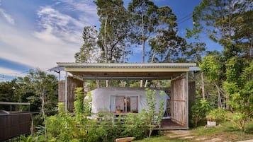 Family Suite Room Jungle View | Premium bedding, minibar, in-room safe, desk